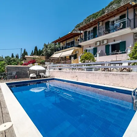 Spyridoula 12 מלון דירות